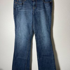 APT 9 boot, cut jeans, size 12